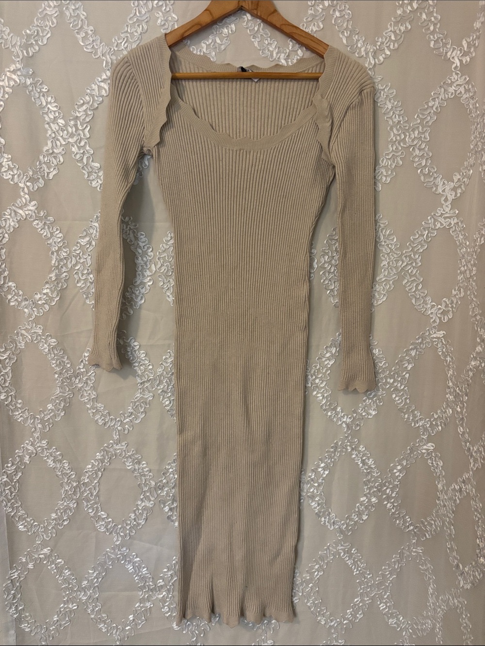 Long Sleeve Ribbed Knit Dress in Taupe